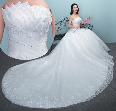 Wedding dress new large tail